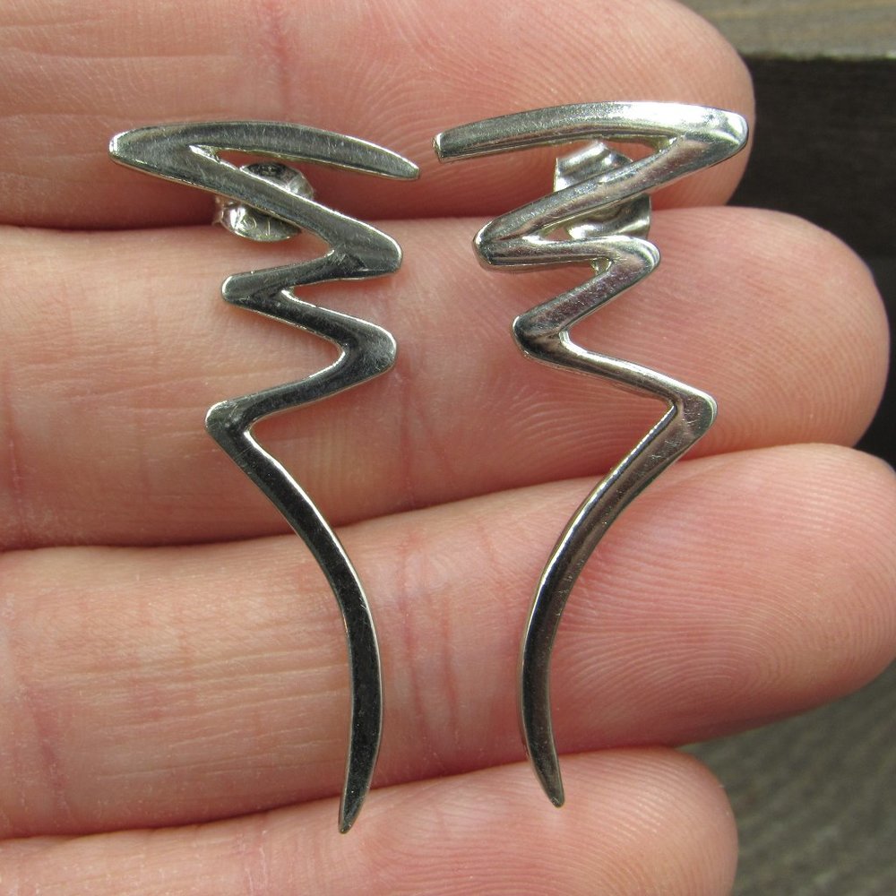 Zig Zag Line Dangle Earrings, silver color